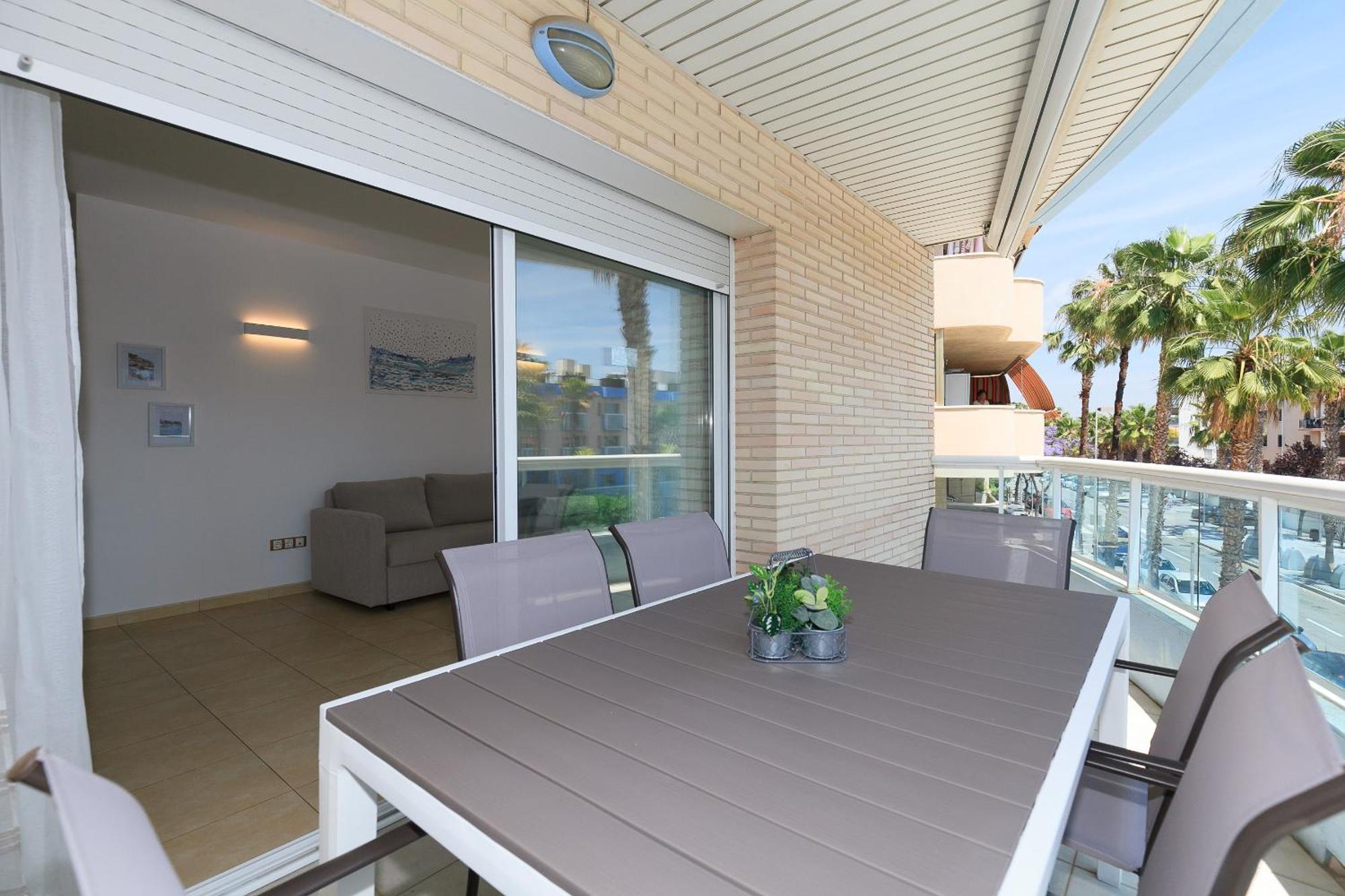 Uhc Els Pins Apartments Salou Dış mekan fotoğraf