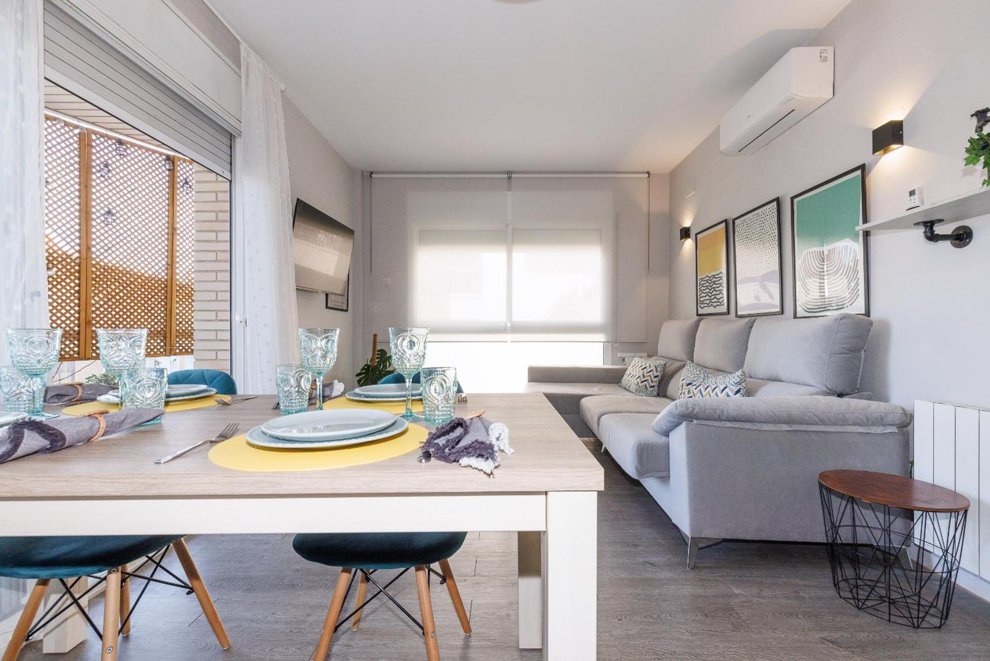 Uhc Els Pins Apartments Salou Oda fotoğraf